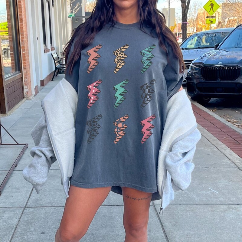 Black American Vintage Leopard Print Light Subculture Y2K T-Shirt