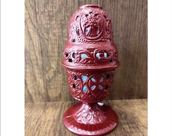 Red Zamak Metal Oil Lamp: Tabletop Vigil Candle Holder
