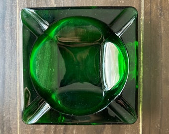 Anchor Hocking Avocado Emerald Green Ashtray Vintage 1970s