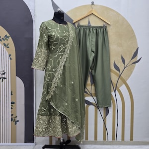 Green Georgette Anarkali Gown: Sequence Embroidery, Flared Dress