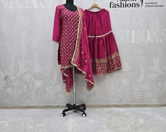 Traje Sharara de seda rosa Chinnon: atuendo de boda indio con bordados