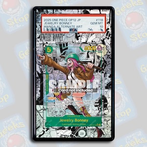 Könnte beinhalten: Eine Sammelkarte mit Jewelry Bonney aus One Piece. Die Karte hat ein Manga-Alternativ-Art-Design mit einer farbenfrohen Illustration der Figur. Die Karte enthält auch Text wie "2025 ONE PIECE OP12 JP" und "#118 GEM MT".