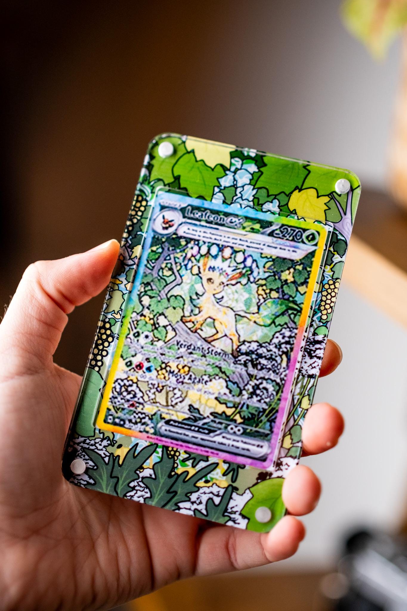 ロ*ン様 ポケモンカードまとめ売り カードケース付き リーフィアsar ロ*ン様 ポケモンカードまとめ売り カードケース付き リーフィア