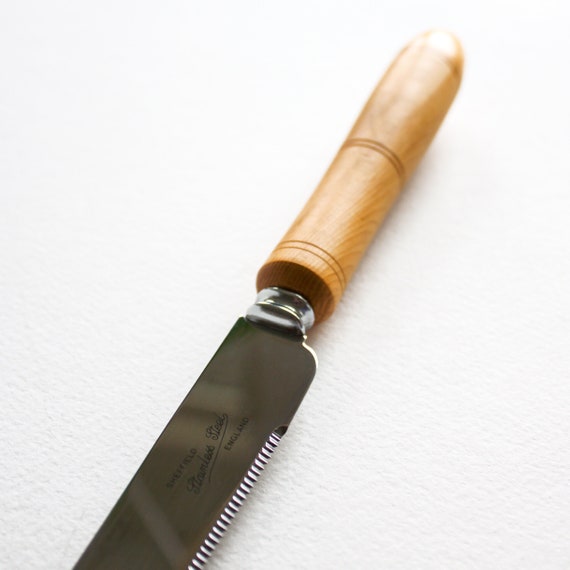 木彫ハンドル「シェフィールド」ヴィンテージのブレッドナイフ 木彫ハンドル「シェフィールド」ヴィンテージのブレッドナイフ