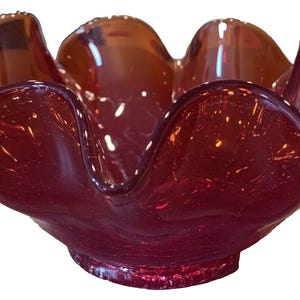 MCM Bischoff Kingston Ruffled Crackled Blown Art Glass Bowl Ruby Amberina Read