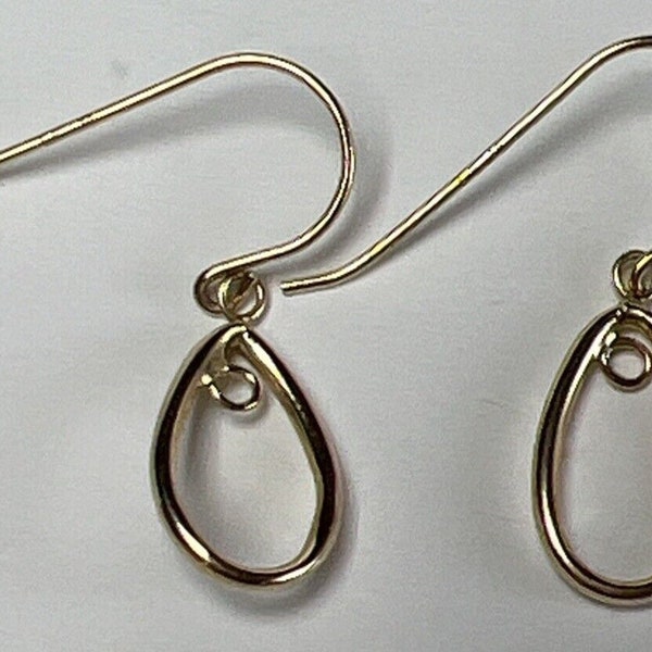 JJT 10k Yellow Gold Teardrop Dangle Earrings French Hook .70 grams READ