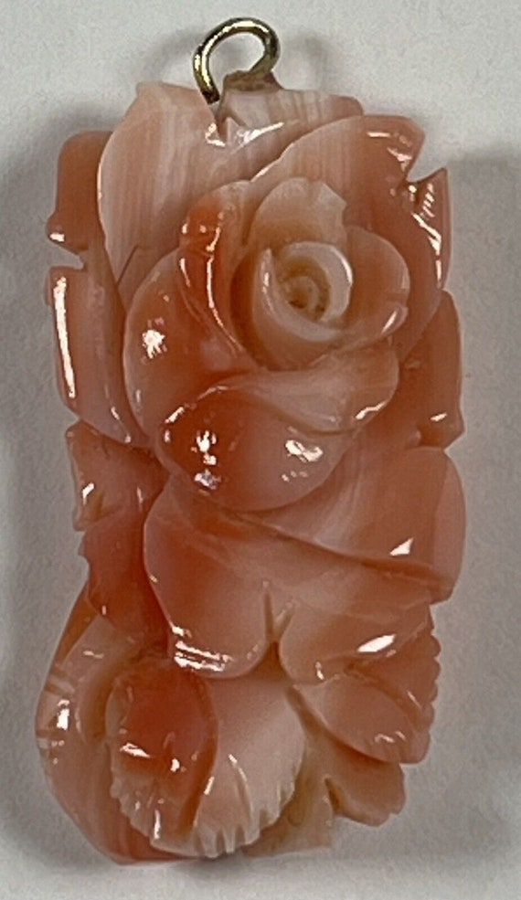 Vintage Angel Skin Coral Carved Floral Rose Pendan