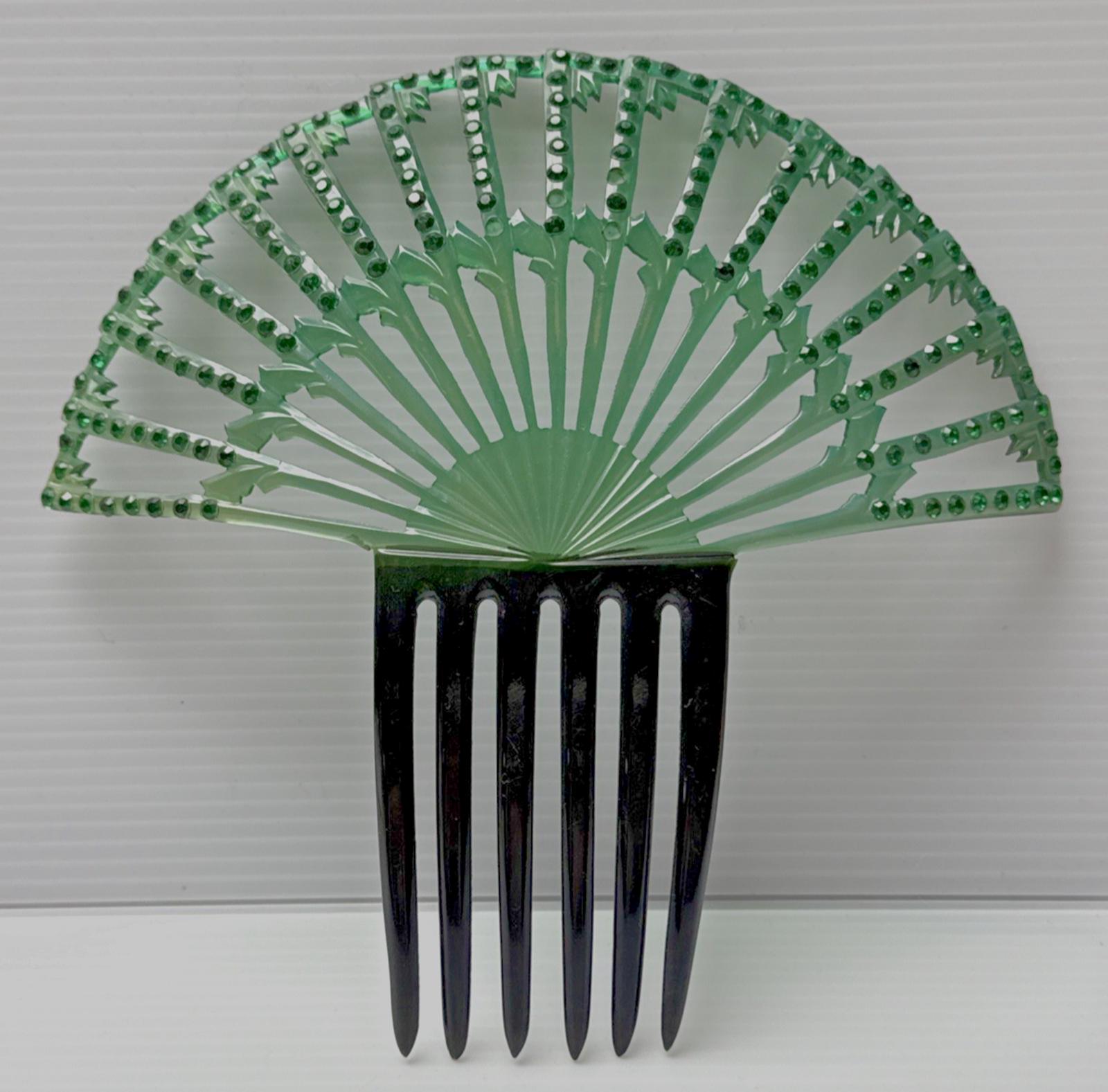 Art Deco Large Fan Shape Hair Comb Green Black Celluloid  display picture 3