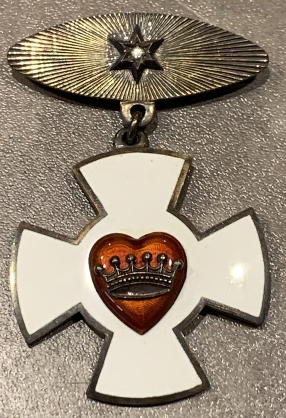 Antique Daughters of Rebekah Chivalry Gilt Silver Enamel Pin Diamond Lilley Case