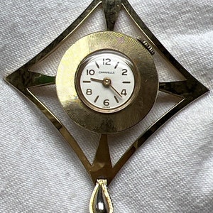 MCM Vintage Caravelle Bulova Pendant Watch Chain Necklace Gold Metal Japan