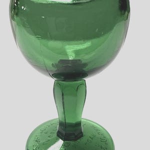 Antique John Bull Green Trademark 1917 Pinched Eye Wash Cup