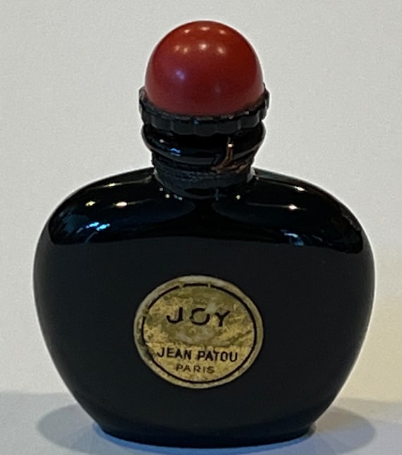 ChrisThe BambikillerRaaber - My Scent of the Day - Ombre de Louis made by  @pariscornerperfumes and delivered to you by @aroma_concepts for the best  price and even better, you get 10% off