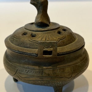Antique Chinese Asian Bronze Incense Burner Foo Dog Lion Xuande Mark Handles