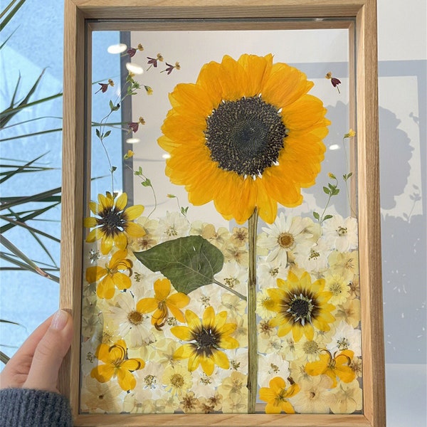 Pressed Sunflower Wildflowers Frame, Wooden Stand Dried Flower Frame, Botanical Art Collage, Mothers Day Christmas Gifts, Floral Room Decor