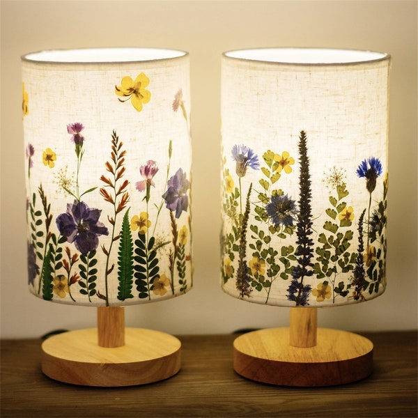 Dried Flowers Table Lamp, 5W LED Pressed Flower Bedside Lamp,Shade Lamp with Wood Base,Flower Nursery Decor, Christmas Mother's Day Gift