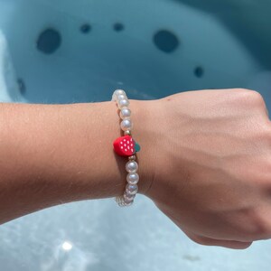 Strawberry Pearl Bracelet image 1