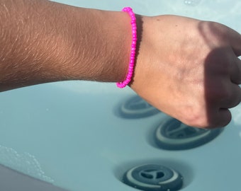 Pink seed beaded bracelet