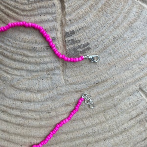 Pink seed beaded necklace image 3