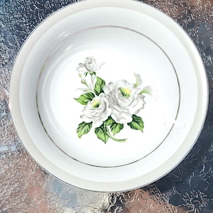 China Serving Bowl White Rose Vintage Japanese Fina China &quot;White Rose Platinum&quot; Round 9&quot; Vegetable Serving Bowl - Fine China Giftware