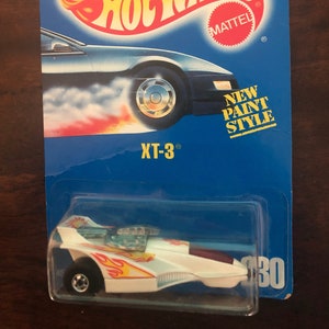 Vintage Hot Wheels Collector No. 230 - XT-3