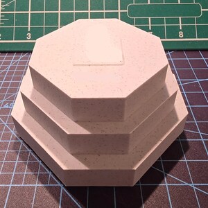 Deluxe Octagon Model