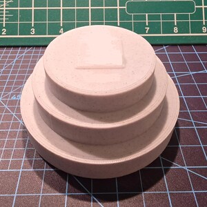 Deluxe Circular Model