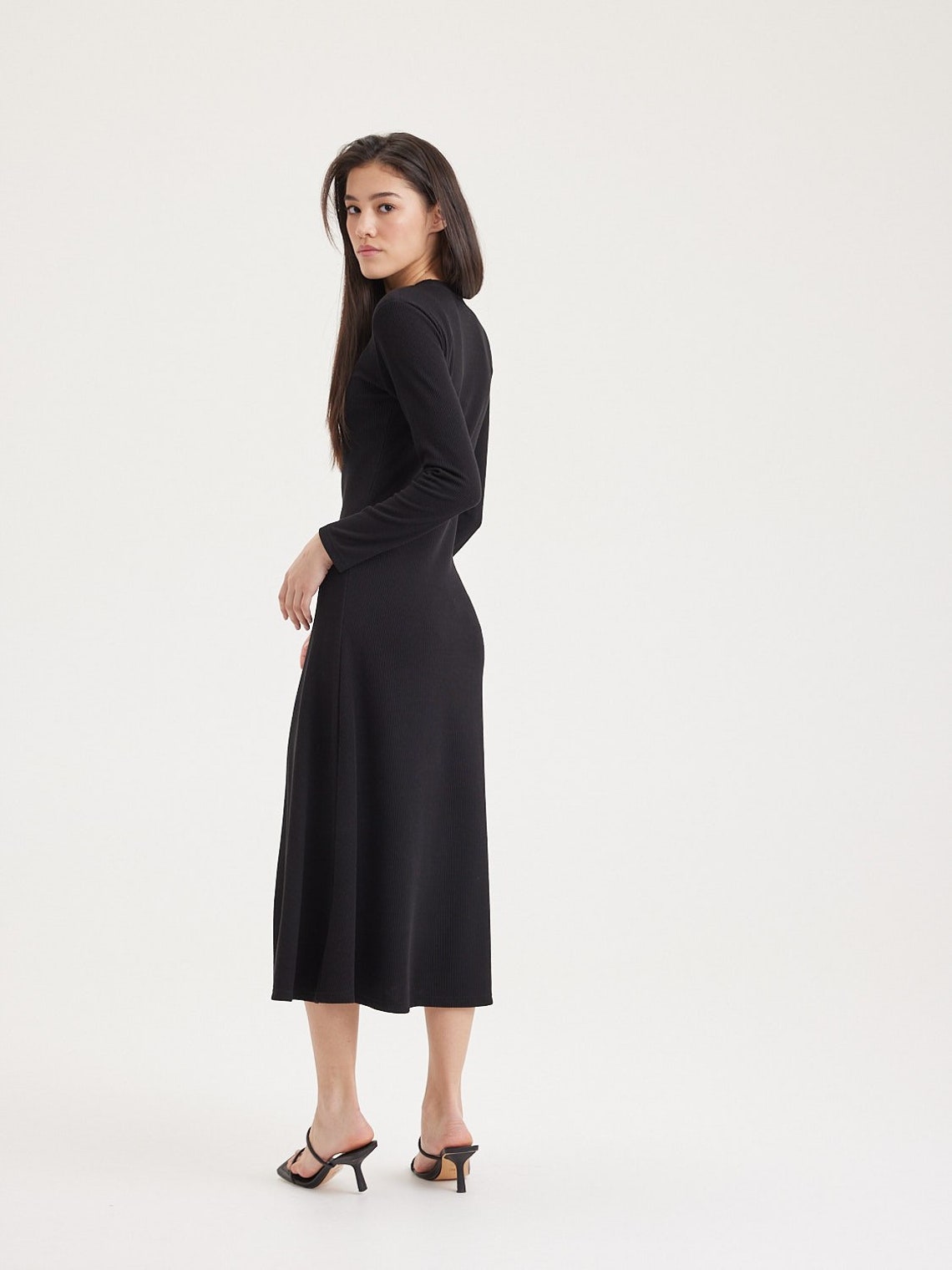 Elchic Effortless Elegance Black Ribbed Tank Midi Dress main image 0