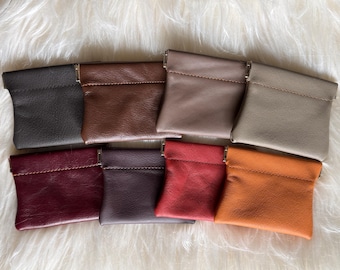 Small Leather Snap Coin Pouch: Pop Open Design