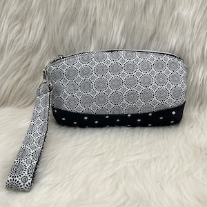 Clematis Wristlet  Pouch  Clutch  Small Bag