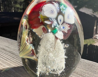Murano Briefbeschwerer Pulled Millefiori Flower Eiförmiger Briefbeschwerer mit Teiletikett