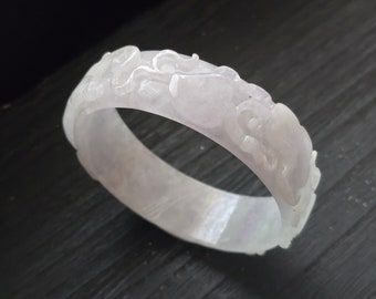 Vintage Burmese jadeite jade carved bangle 59mm