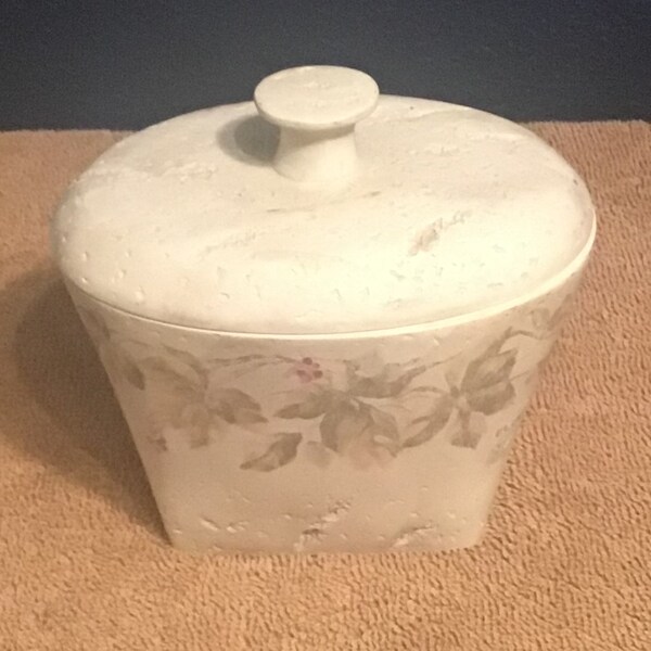 Vintage Croscill Ivy by Cheri Blum Bathroom Vanity Canister Jar with Lid