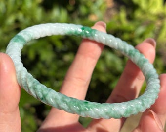 Minty Imperial Green Ma Hua Twist Jadeite Bangle 77.3 mm