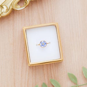 Pressed Flower Ring, Real Flower Ring, Forgetmenot, Forget-me-not, 14k Gold fill, Jewelry, Handmade, Dainty, Small, Flower