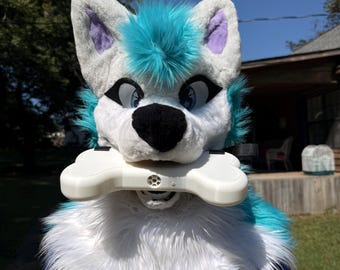 Hundeknochen Fursuit Fan