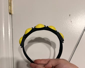 Murder Drones Light Haarband Dose not Glow.