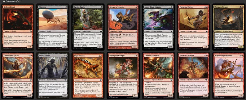 Może przedstawiać: Kolekcja kart kolekcjonerskich Magic: The Gathering. Każda karta zawiera unikalne grafiki i tekst, z r&oacute;żnorodnymi stworzeniami i zaklęciami. Karty są w r&oacute;żnych kolorach, w tym czerwonym, czarnym i białym, i są przeznaczone do rozgrywki.