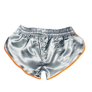 Short de sprint de sport en nylon, short rétro coupe haute image 4