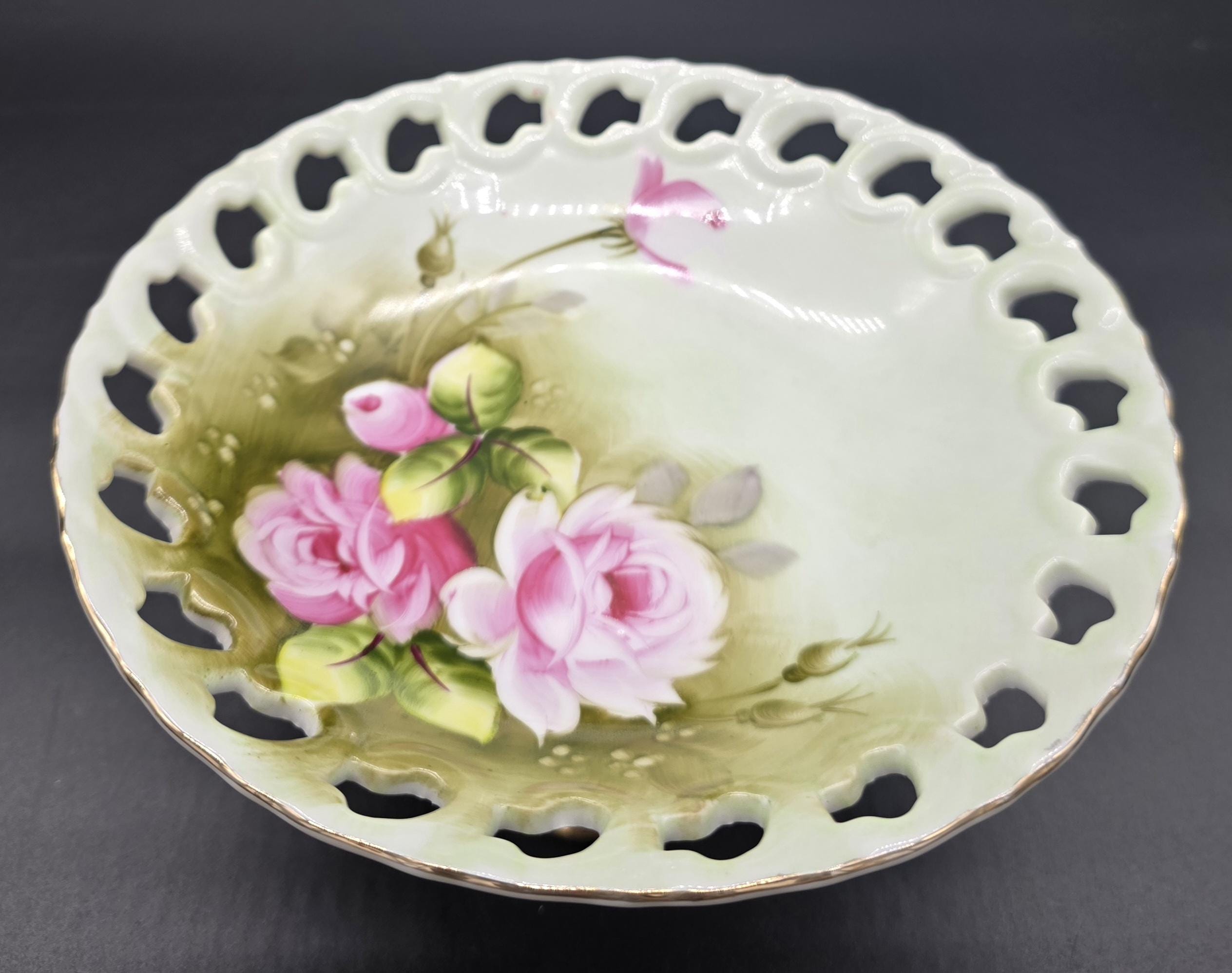 Lefton Roses Lefton Green Heritage Pink Roses 7 Inch Reticulated Footed Pedestal ...