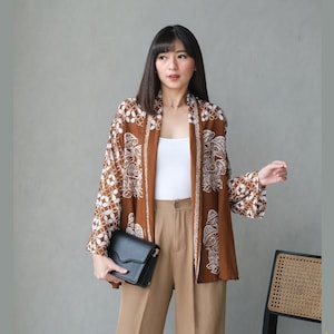 Enchanting Mushroom Motif Batik Kimono Robe Dress – Earthy Brown Bohemian Outerwear for Women