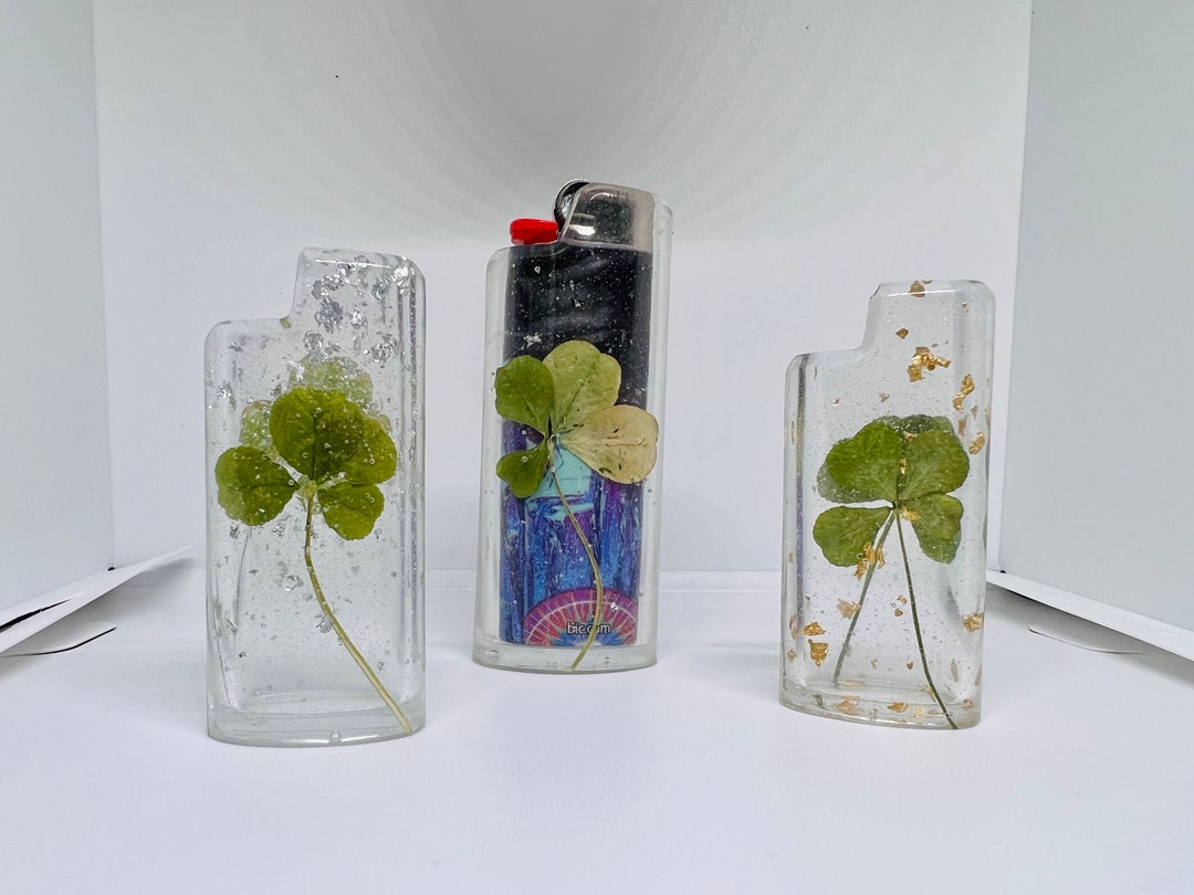 Lucky Lighter REAL 4leaf Clover, Wildpicked With Gold or Silver