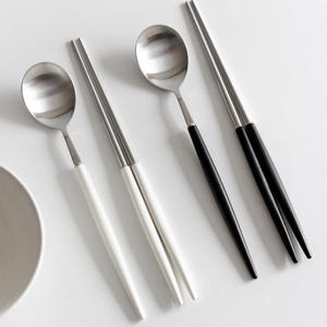 Simple Korean Chopsticks and Spoon Set