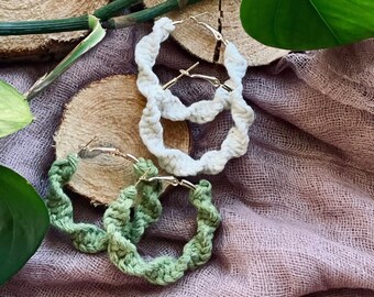 aros de fase II, pendientes boho, macrame, pendientes de macrame, pendientes de aro, joyas hechas a mano, regalos para ella