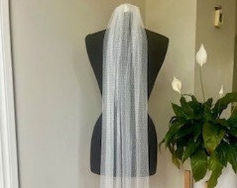 Ivory Tulle Wedding Veil Fingertip Length - Minimal 1 tier veil with Woven Stripe Dot Detail, Veil with Straight, Round or Curved Edge