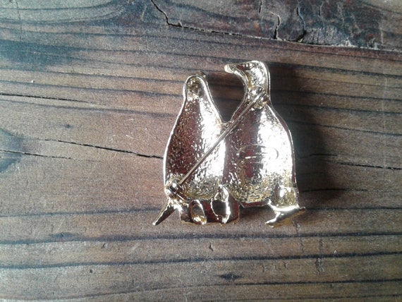Vintage Enameled Penguin Brooch Pin Jewelry - image 2