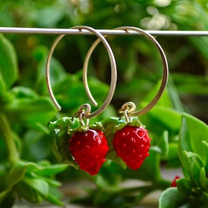 Lucky Wild Strawberry Earrings, 925 Sterling Silver, Murano Glass, Handcrafted, Lampwork