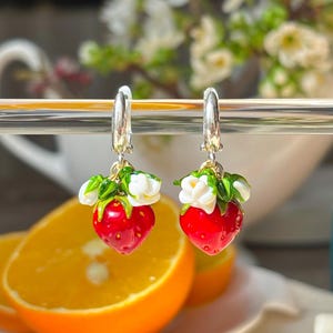 Lucky Strawberry Earrings, 925 Sterling Silver, Murano Glass, Handcrafted, Lampwork