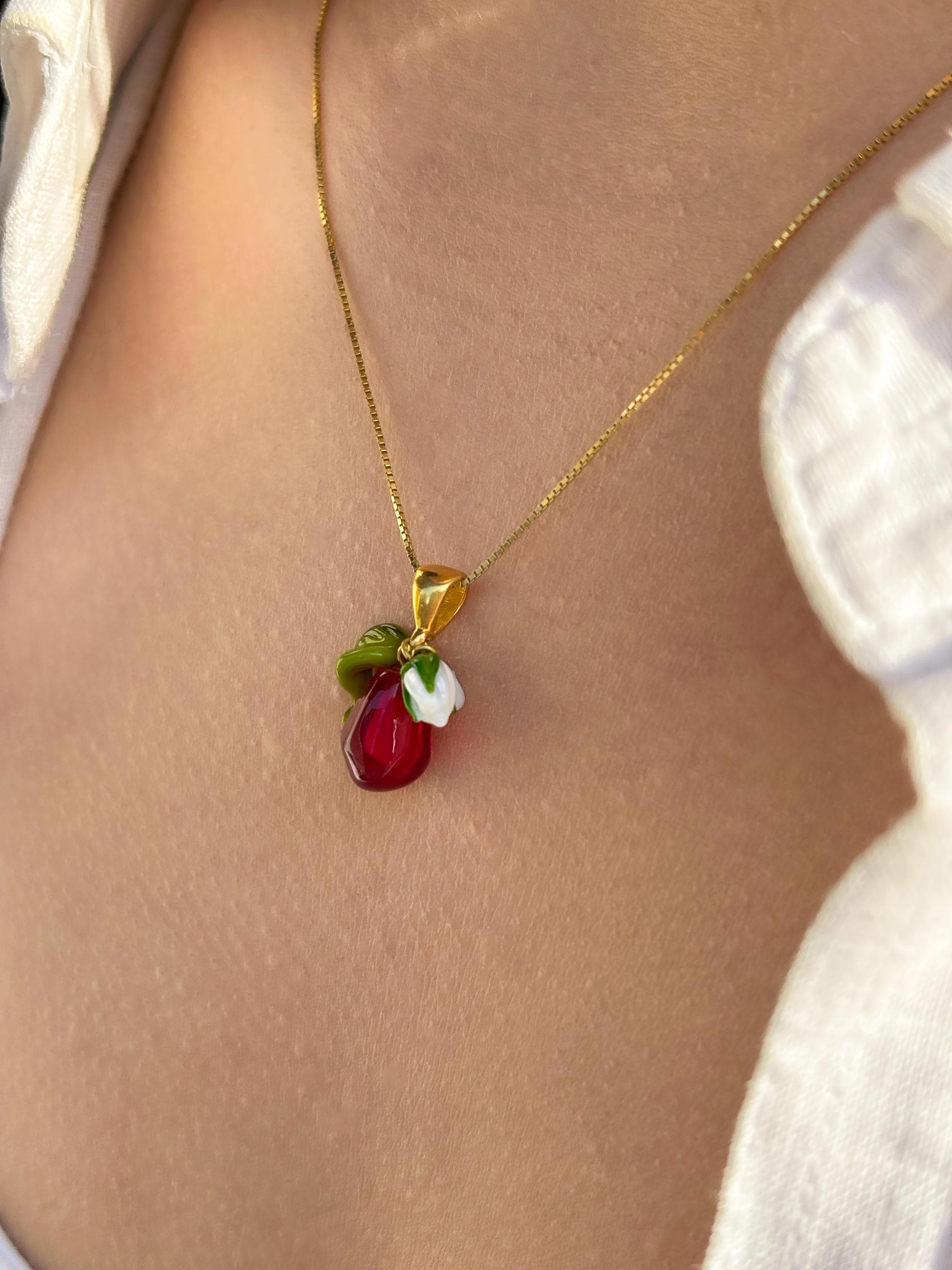 Collana in acciaio ciondolo piuma disign catena maglione collarino da donna