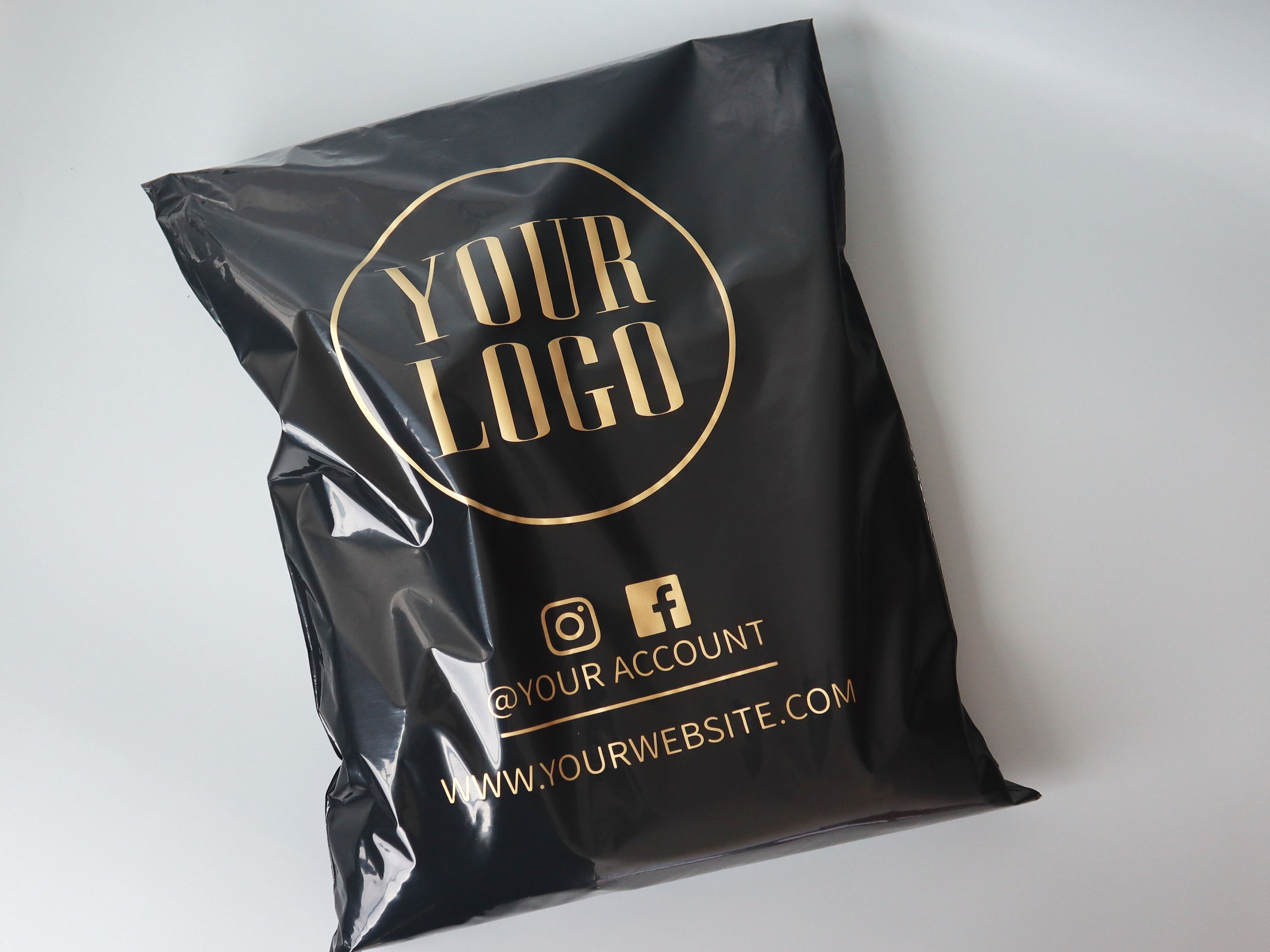 Custom shipping bags with logo,Glossy Black Mailers,custom packing bags,custom mailing bags,eco-friendly poly bags,custom shipping envelopes