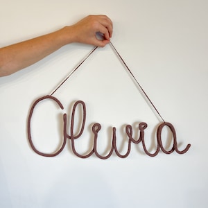 Placa de porta infantil personalizada com nome em arame de malha
